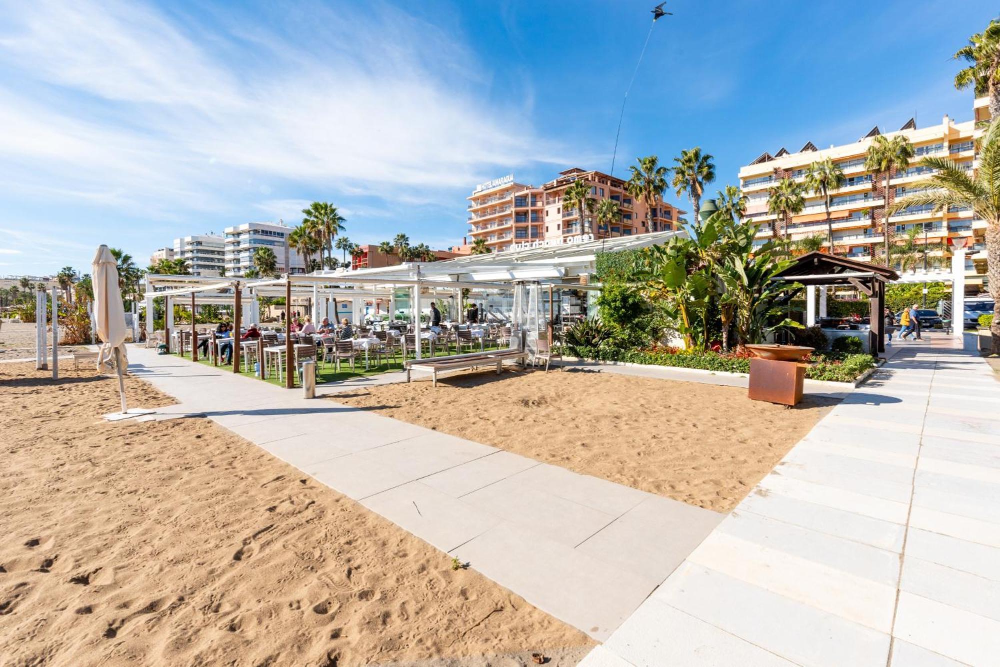 La Carihuela Beachfront Ii - Comfort, Style & Sea Views *